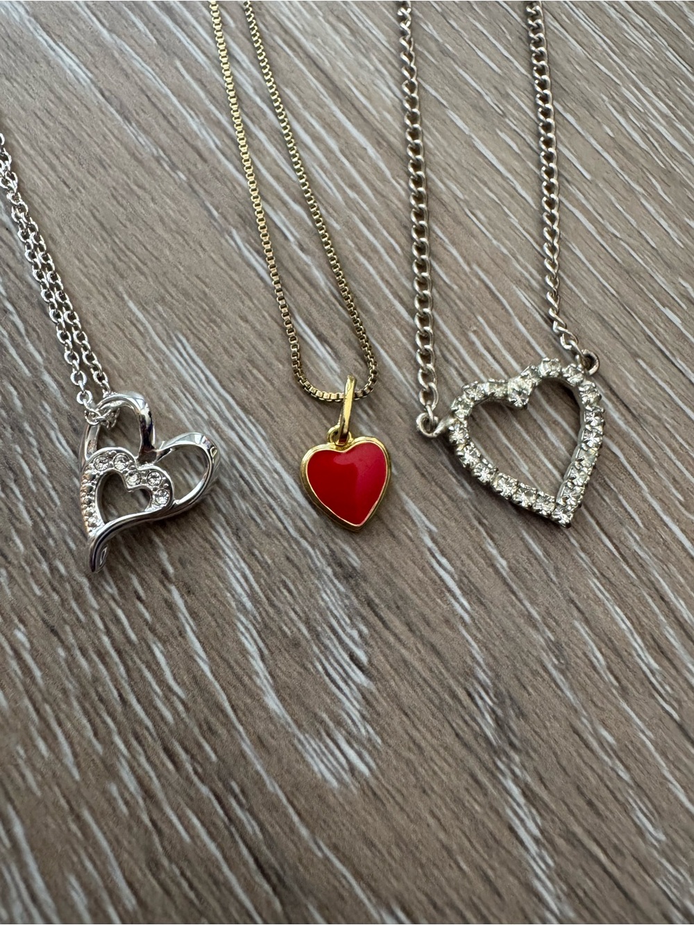 Heart themed necklace lot